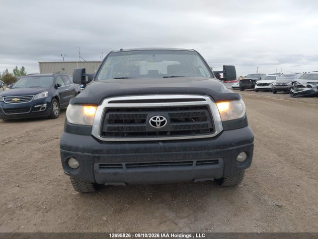 Продажа на аукционе авто 2012 Toyota Tundra Sr5 5.7l V8, vin: 5TFDY5F1XCX238764, номер лота: 12695826