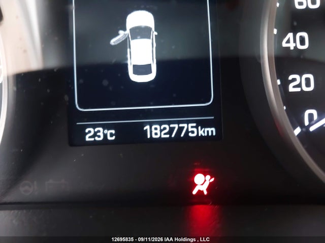 KMHD84LF1HU374229 Hyundai Elantra
