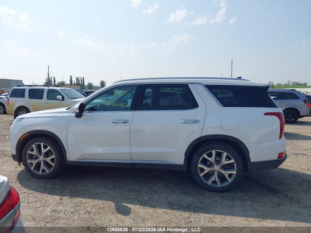 KM8R3DHE7LU125852 Hyundai Palisade Luxury 7-passenger Seating