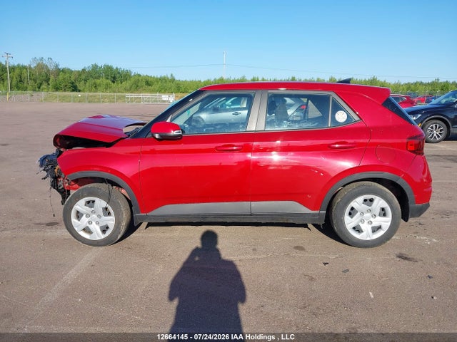 Hyundai Venue Essential Auto Ivt 2022 KMHRB8A37NU161515 Image 13