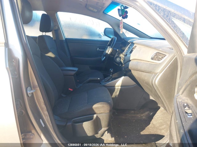 Продаж на аукціоні авто 2014 Kia Rondo Lx, vin: KNAHT8A30E7028491, номер лоту: 12695851