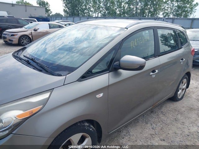 Продаж на аукціоні авто 2014 Kia Rondo Lx, vin: KNAHT8A30E7028491, номер лоту: 12695851
