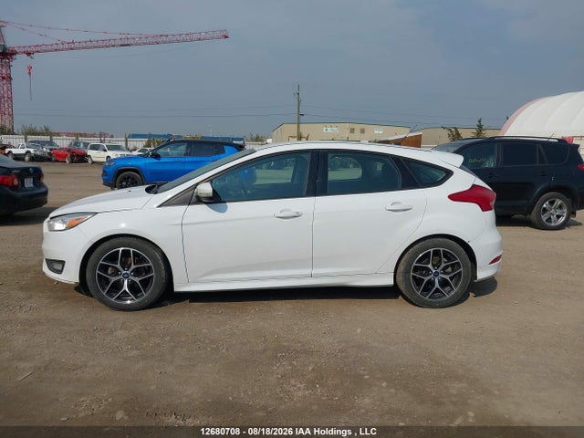 1FADP3K23JL297025 Ford FOCUS SE