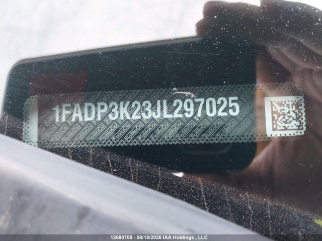 1FADP3K23JL297025 Ford FOCUS SE