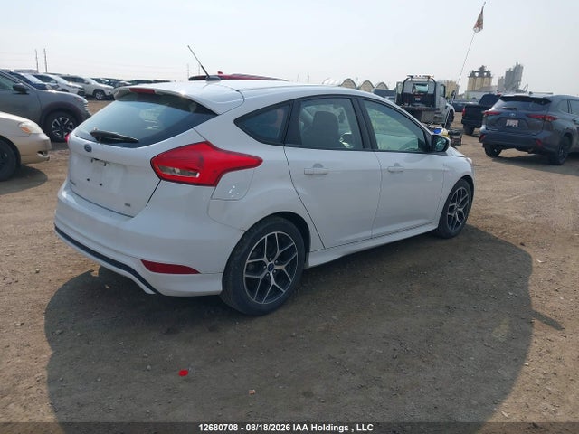 1FADP3K23JL297025 Ford FOCUS SE