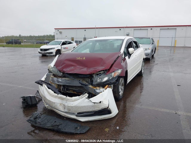 2015 Honda Civic Lx მანქანა იყიდება აუქციონზე, vin: 2HGFB2E48FH015217, აუქციონის ნომერი: 12695852