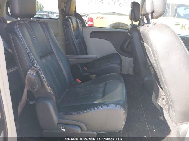 Dodge Grand Caravan Crew 2017 2C4RDGDG7HR640414 Image 8