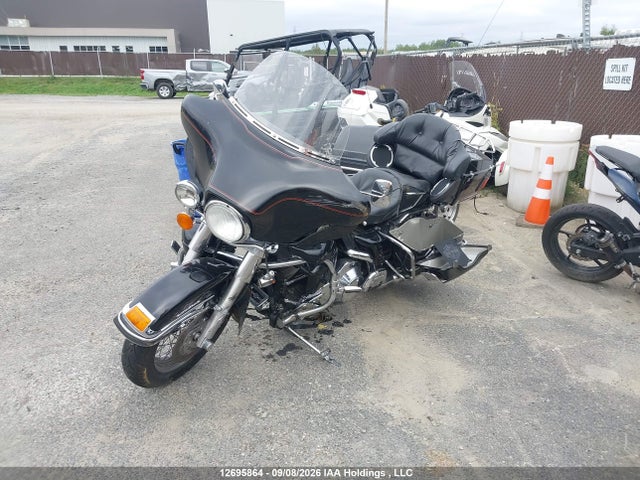 2002 Harley-davidson Flhtcui მანქანა იყიდება აუქციონზე, vin: 1HD1FCW142Y633026, აუქციონის ნომერი: 12695864