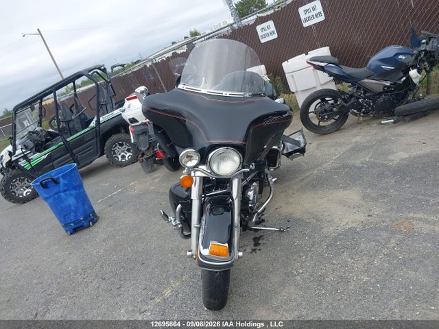 2002 Harley-davidson Flhtcui მანქანა იყიდება აუქციონზე, vin: 1HD1FCW142Y633026, აუქციონის ნომერი: 12695864