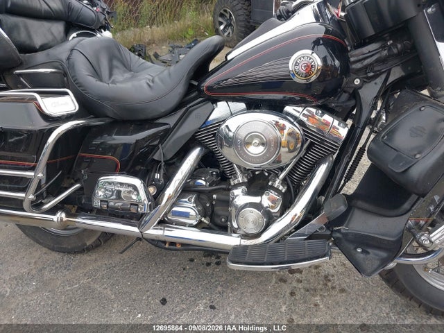 2002 Harley-davidson Flhtcui მანქანა იყიდება აუქციონზე, vin: 1HD1FCW142Y633026, აუქციონის ნომერი: 12695864