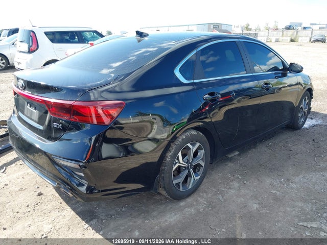 KIA Forte 2021 3KPF54AD4ME392143 Image 4