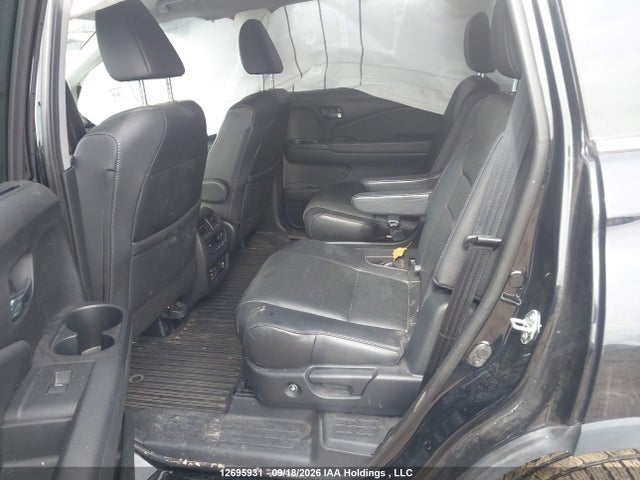 Honda Pilot Touring 2018 5FNYF6H90JB504445 Image 8