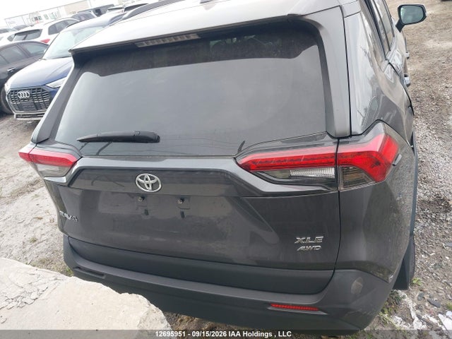 Aukcja sprzedaży 2021 Toyota Rav4 Xle/xle Premium, vin: 2T3R1RFV4MC236326, numer aukcji: 12695951