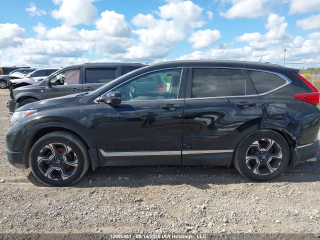 2019 Honda Cr-v Touring მანქანა იყიდება აუქციონზე, vin: 2HKRW2H97KH138936, აუქციონის ნომერი: 12695961