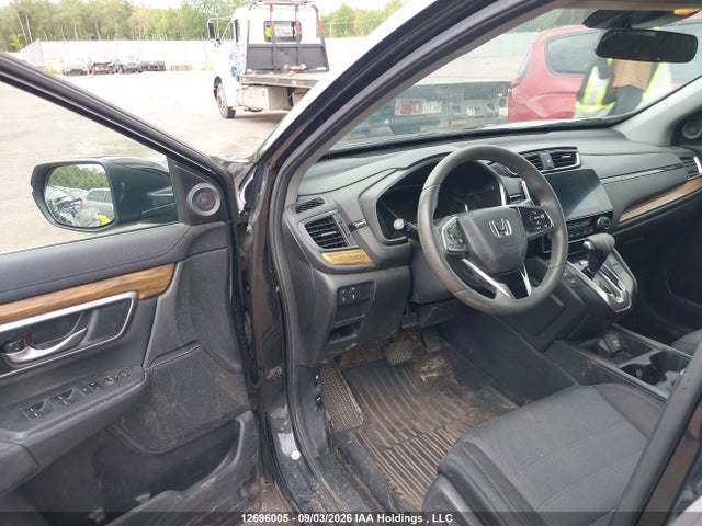 12696005 :رقم المزاد ، 2HKRW2H50JH132682 vin ، 2018 Honda Cr-v Ex مزاد بيع
