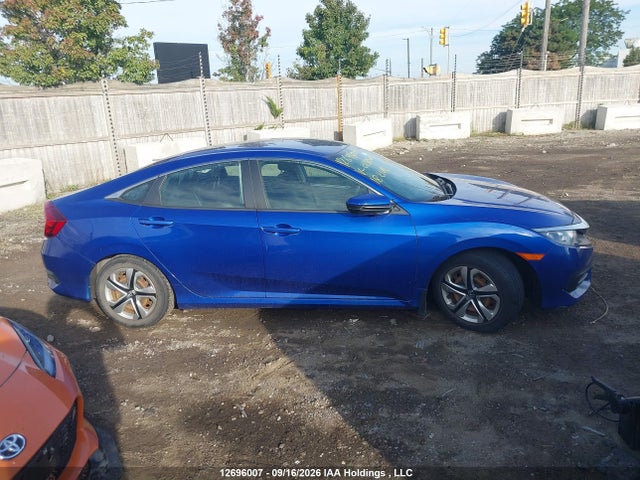 2HGFC2F54JH028060 Honda Civic Lx