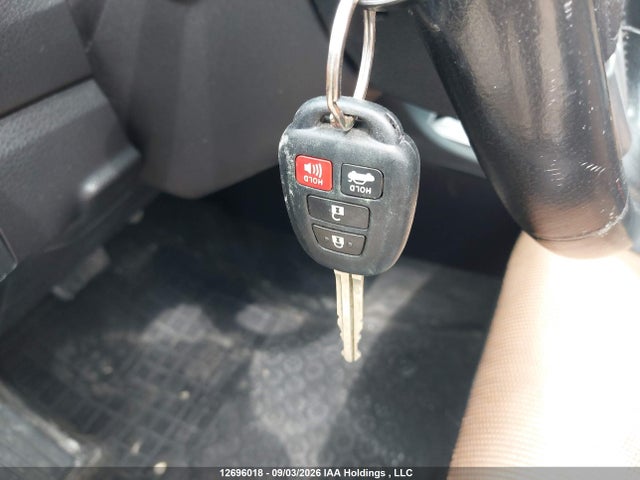 2014 Toyota Corolla S მანქანა იყიდება აუქციონზე, vin: 2T1BURHE9EC161459, აუქციონის ნომერი: 12696018