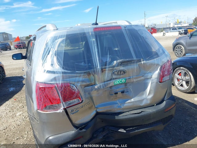 12696019 :رقم المزاد ، 5XYKTDA22DG422066 vin ، 2013 Kia Sorento Lx مزاد بيع