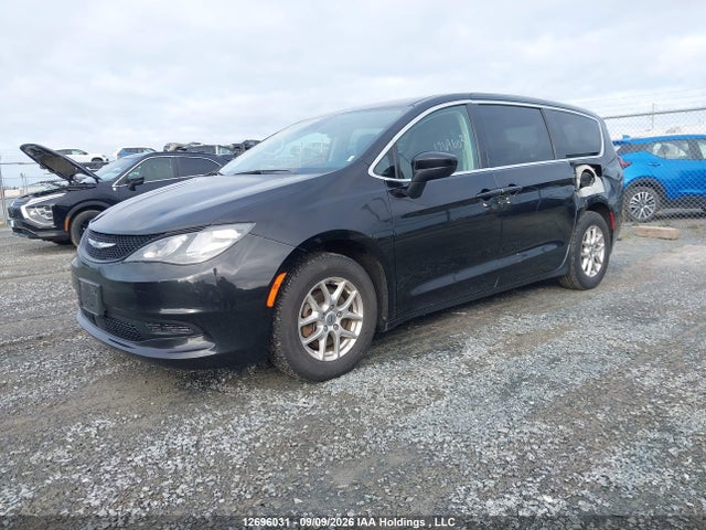 Chrysler Grand Caravan Sxt 2024 2C4RC1ZG8RR152275 Image 2