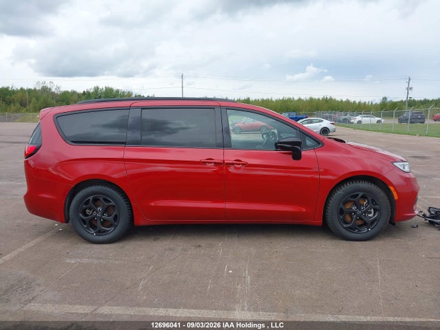 Aukcja sprzedaży 2025 Chrysler Pacifica Limited, vin: 2C4RC1GG1SR601739, numer aukcji: 12696041