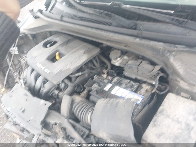 Hyundai Elantra Le 2017 5NPD74LF1HH158334 Image 10
