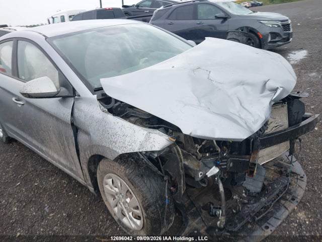 Hyundai Elantra Le 2017 5NPD74LF1HH158334 Image 19