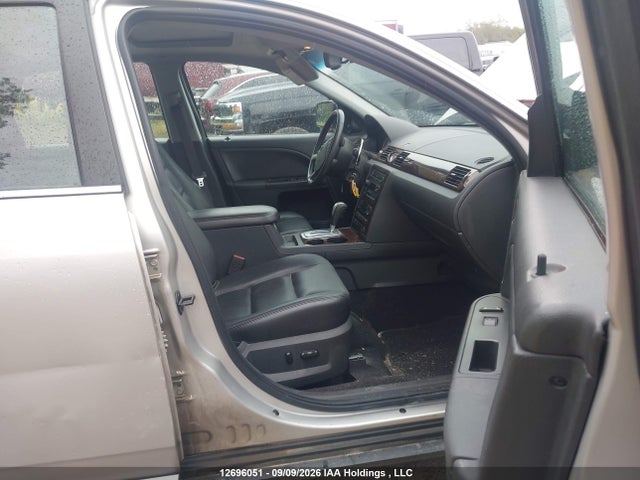 12696051 :رقم المزاد ، 1FAHP28107G155579 vin ، 2007 Ford Five Hundred مزاد بيع