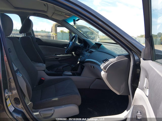 12696060 :رقم المزاد ، 1HGCP2F75AA802758 vin ، 2010 Honda Accord Ex مزاد بيع