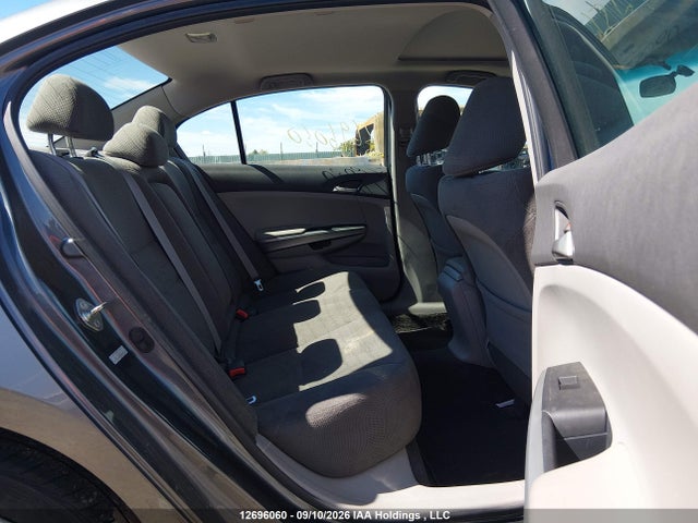 12696060 :رقم المزاد ، 1HGCP2F75AA802758 vin ، 2010 Honda Accord Ex مزاد بيع