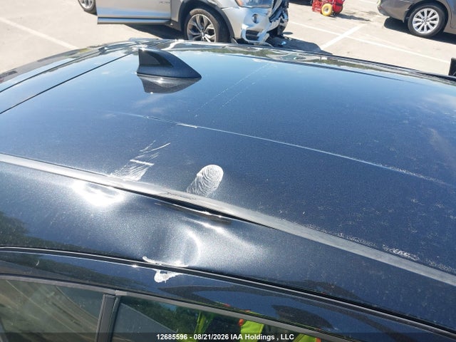 JTDKDTB3XG1117403 Toyota Prius C Technology