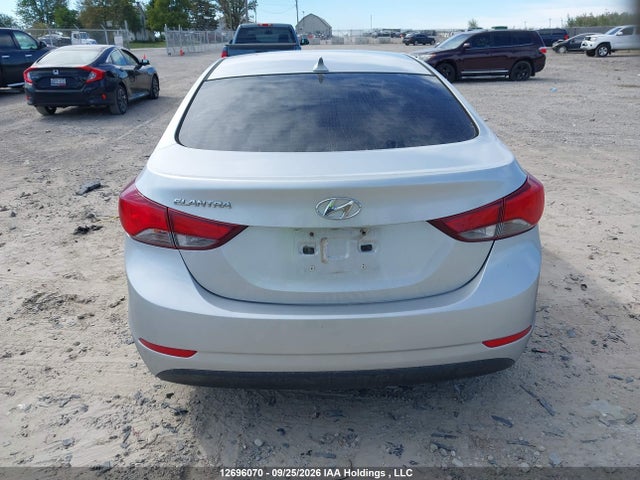 5NPDH4AE2FH604298 Hyundai Elantra Se/sport/limited