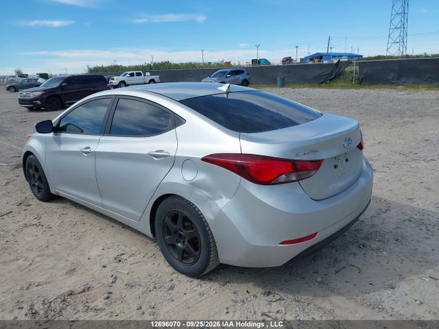 5NPDH4AE2FH604298 Hyundai Elantra Se/sport/limited