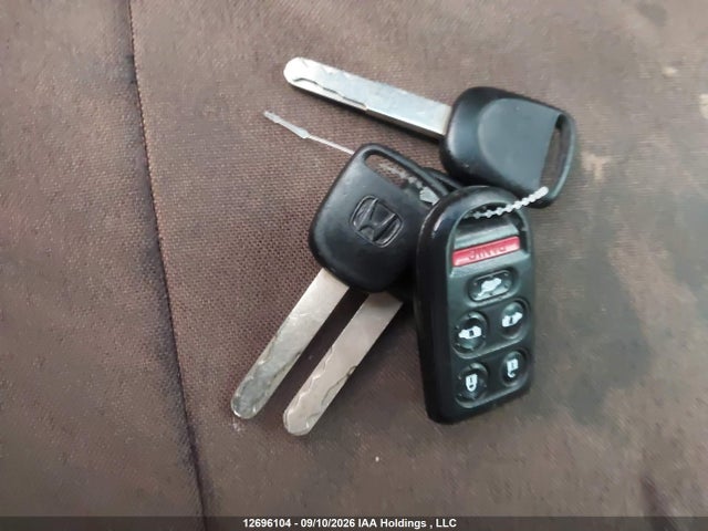 2006 Honda Odyssey Touring მანქანა იყიდება აუქციონზე, vin: 5FNRL38856B500790, აუქციონის ნომერი: 12696104