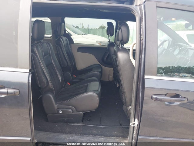2C4RDGBG7ER351113 Dodge Grand Caravan Se/sxt