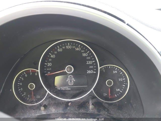 2012 Volkswagen Beetle 2.5l Comfortline/2.5l Highline/premiere/premiere+ მანქანა იყიდება აუქციონზე, vin: 3VWJX7AT7CM612194, აუქციონის ნომერი: 12696140