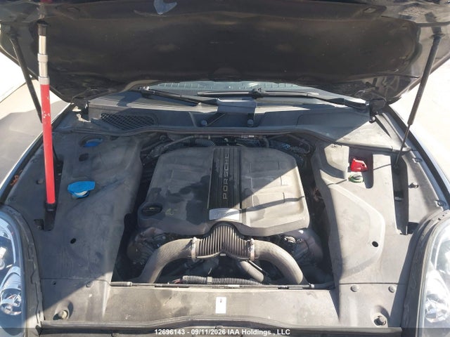 Porsche CAYENNE S 2015 WP1AB2A2XFLA57922 Image 10