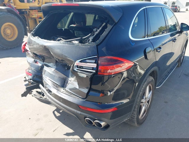 Porsche CAYENNE S 2015 WP1AB2A2XFLA57922 Image 20