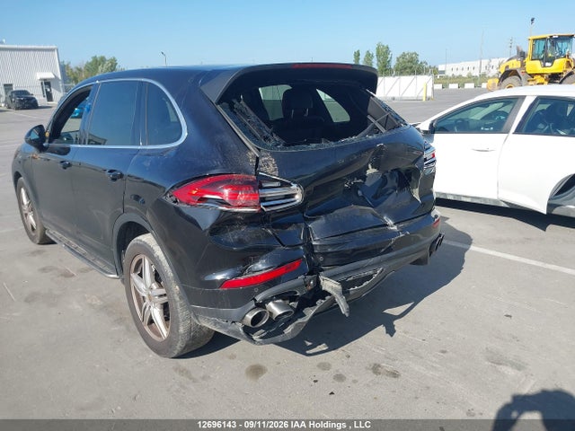Porsche CAYENNE S 2015 WP1AB2A2XFLA57922 Image 3
