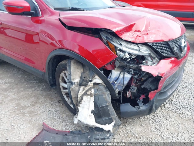 2017 Nissan Qashqai S/sv მანქანა იყიდება აუქციონზე, vin: JN1BJ1CP9HW031425, აუქციონის ნომერი: 12696144