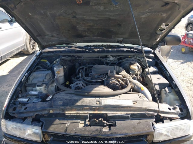 2001 Chevrolet S Truck S10 მანქანა იყიდება აუქციონზე, vin: 1GCCS19W618164893, აუქციონის ნომერი: 12696149
