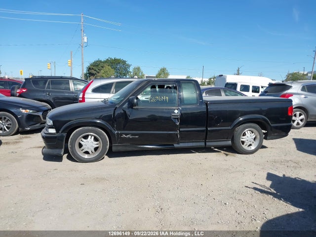 2001 Chevrolet S Truck S10 მანქანა იყიდება აუქციონზე, vin: 1GCCS19W618164893, აუქციონის ნომერი: 12696149