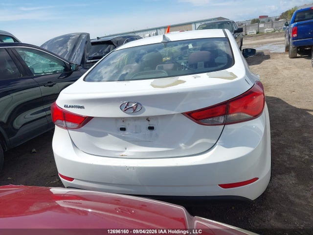 Hyundai Elantra 2015 5NPDH4AE9FH625293 Image 16