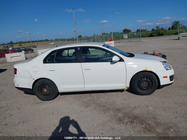Продаж на аукціоні авто 2010 Volkswagen Jetta S, vin: 3VWJZ7AJ5AM021836, номер лоту: 12696171