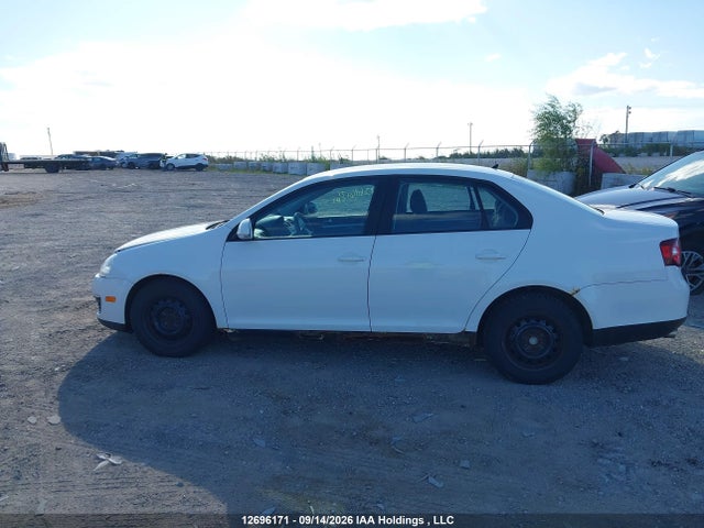 Продаж на аукціоні авто 2010 Volkswagen Jetta S, vin: 3VWJZ7AJ5AM021836, номер лоту: 12696171