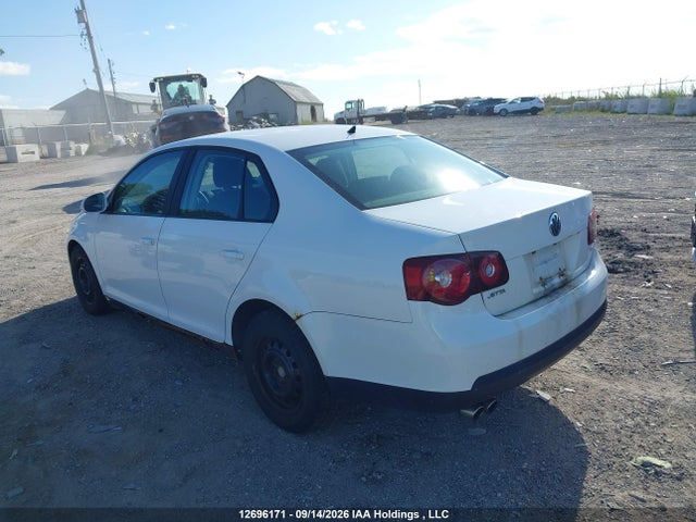 Продаж на аукціоні авто 2010 Volkswagen Jetta S, vin: 3VWJZ7AJ5AM021836, номер лоту: 12696171
