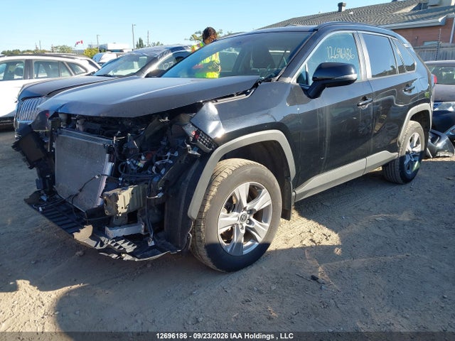 2T3R1RFV2NC301675 Toyota RAV4