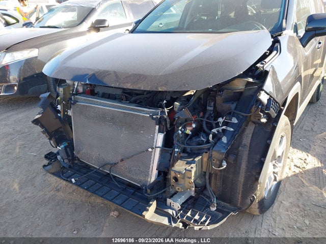 2T3R1RFV2NC301675 Toyota RAV4