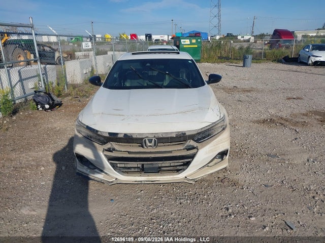 12696189 :رقم المزاد ، 1HGCV1F37NA801758 vin ، 2022 Honda Accord Sport 1.5t مزاد بيع