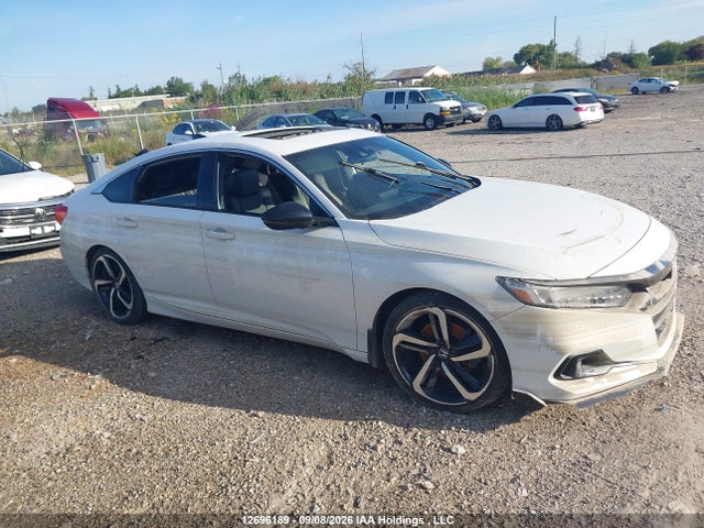 12696189 :رقم المزاد ، 1HGCV1F37NA801758 vin ، 2022 Honda Accord Sport 1.5t مزاد بيع