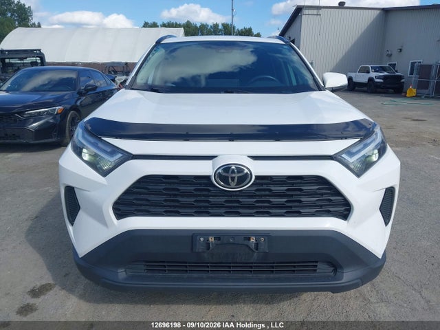 Продажа на аукционе авто 2022 Toyota Rav4 Xle/xle Premium, vin: 2T3R1RFV3NC293229, номер лота: 12696198